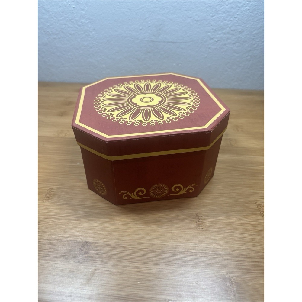 Gift Box Set 5 Hexagonal Nesting Boxes By Broadway Basketeers‎